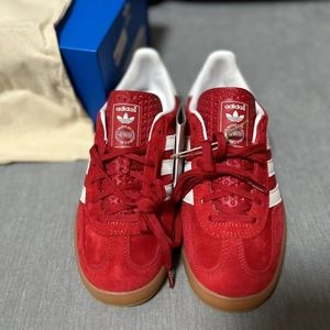 Adidas Gazelle Scarlet/ Cloud White/ Scarlet